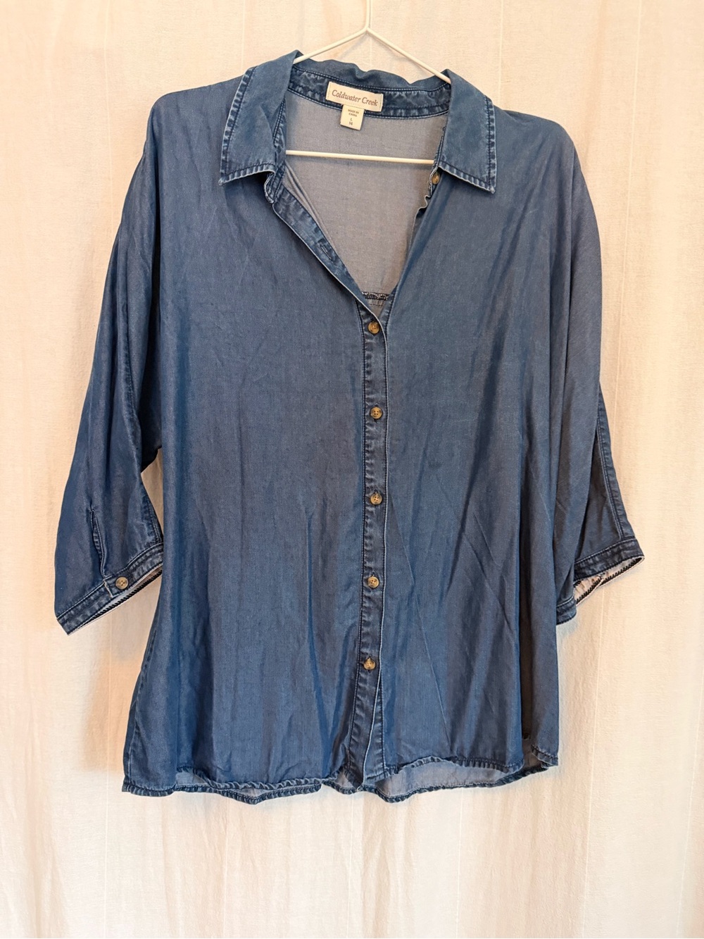 Coldwater Creek Women's Blue Denim Button-Down Shirt Three Quarter Sleeve Large